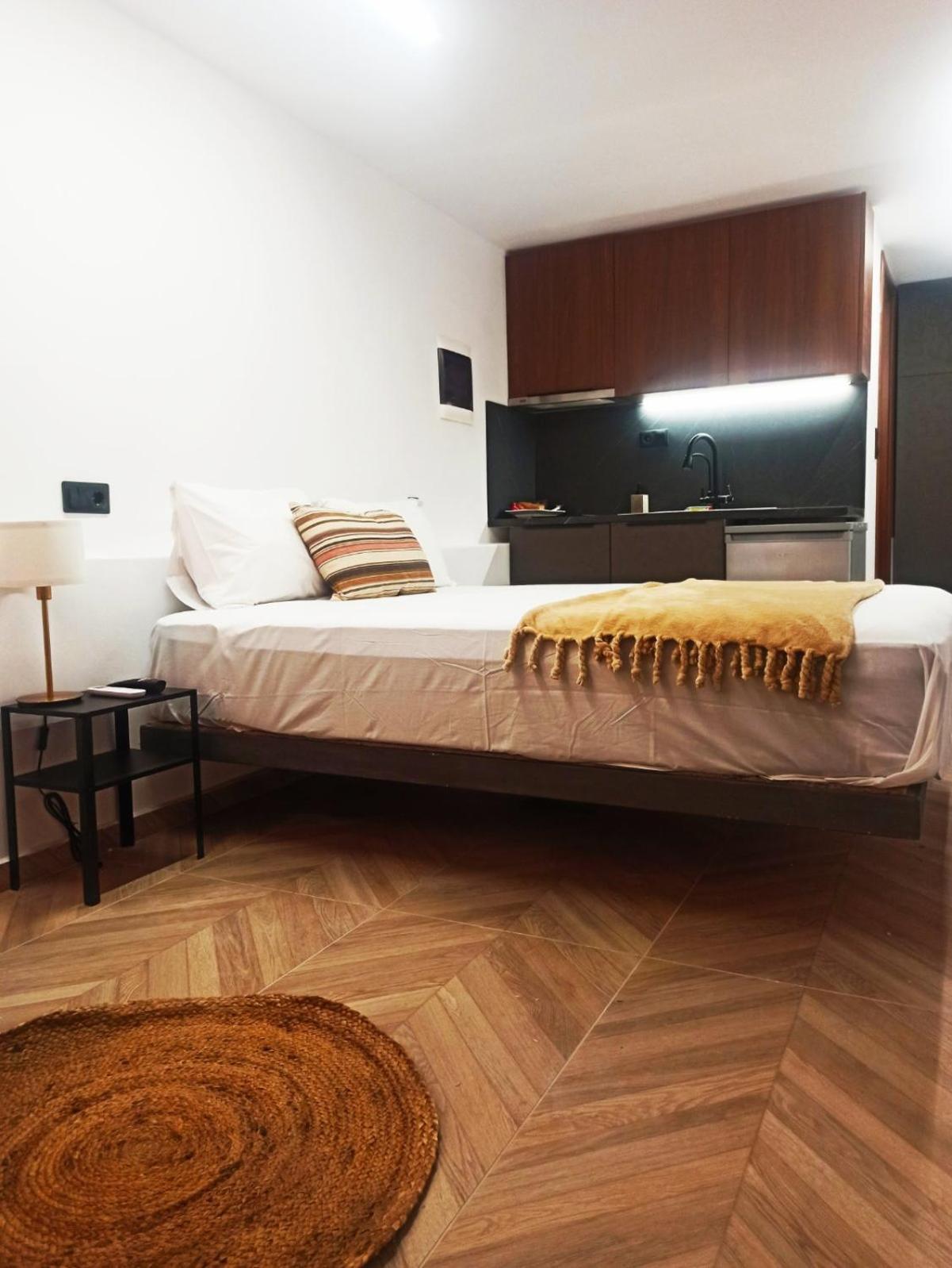 Down Town Luxurious Apartments 7 Alexandroupoli Bagian luar foto