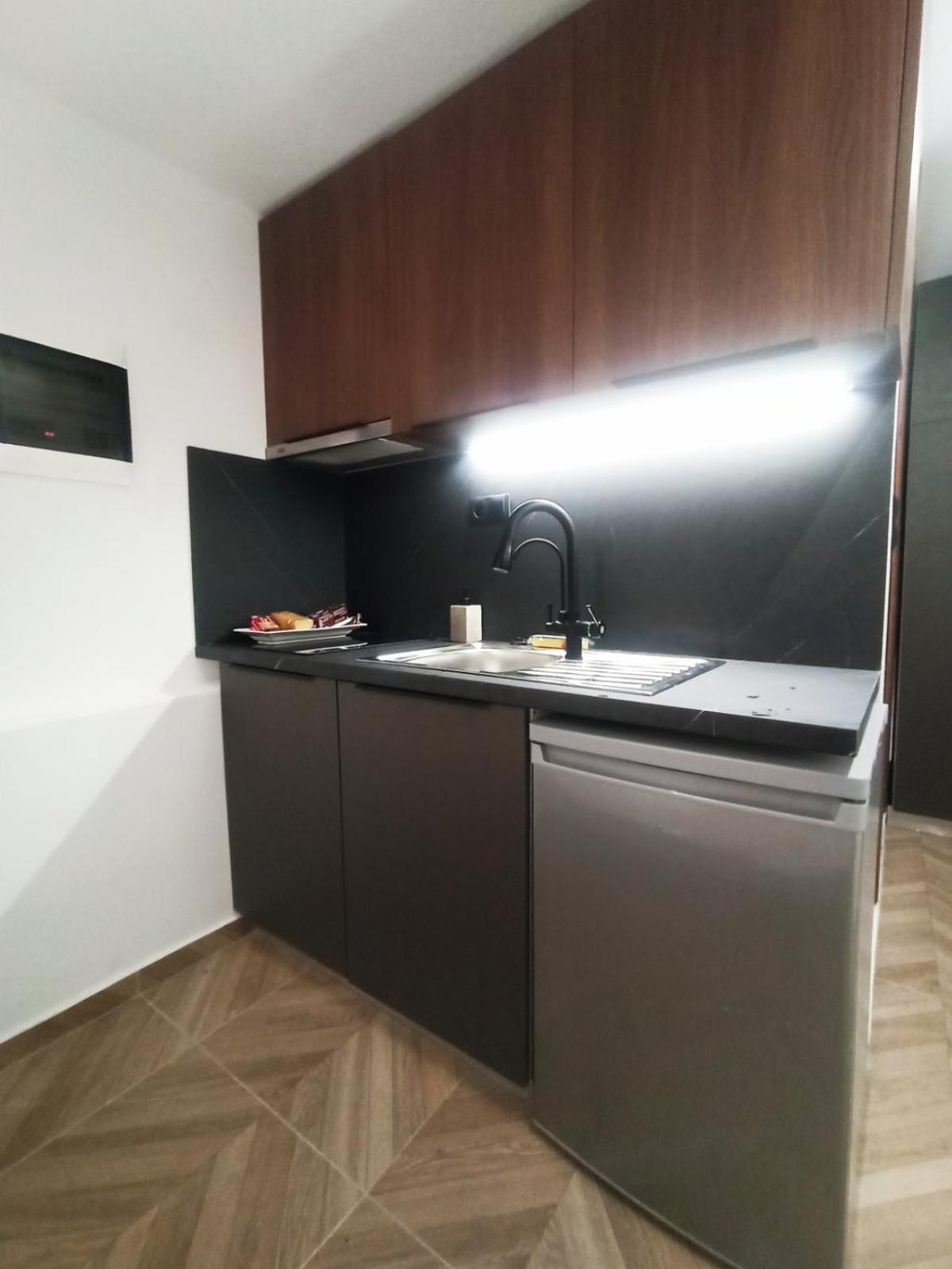 Down Town Luxurious Apartments 7 Alexandroupoli Bagian luar foto
